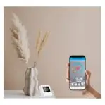 EasyComfort 484-494 wifi thermostaat met telefoon APP. Leverbaar in wit (484) en zwart (494)