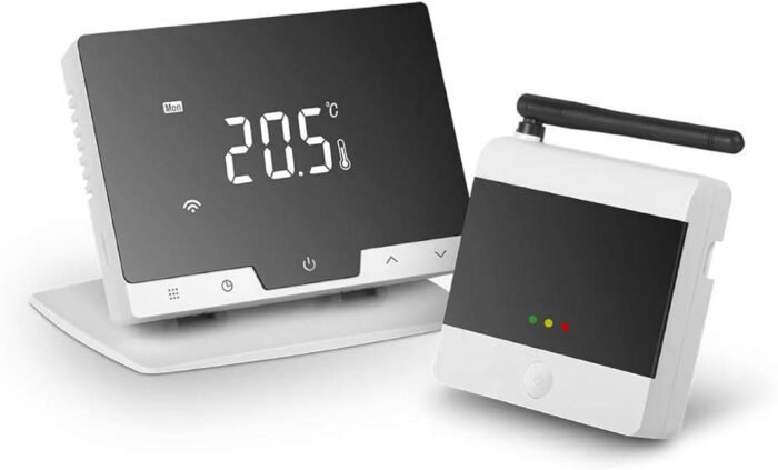 EasyComfort-570 en 574-wifi-thermostaat-draadloos op tafelsteun plus interface